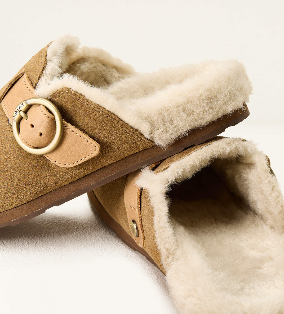 Country Mule Sherpa - Ariat Trending