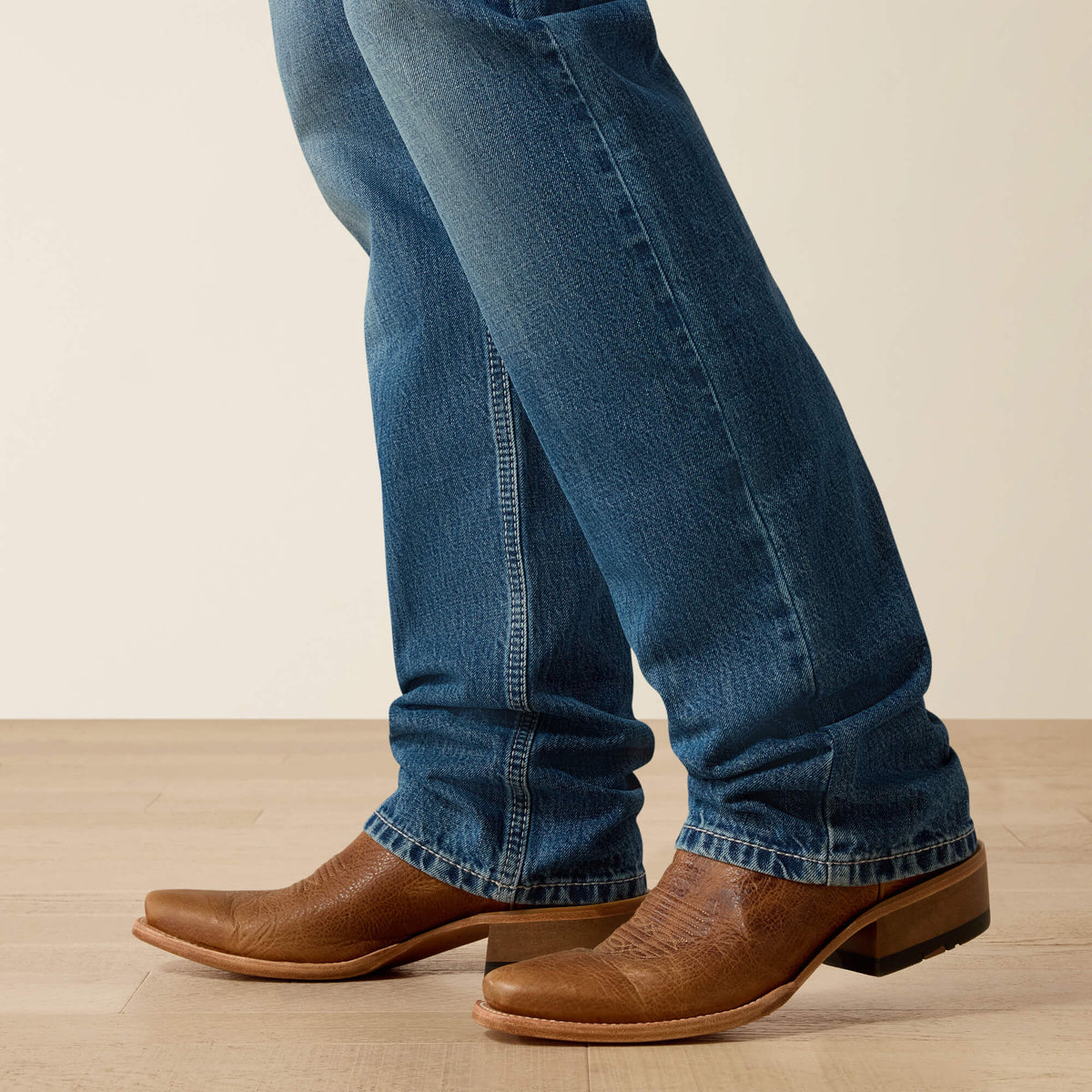 M4 Relaxed Butler Straight Leg Jeans - Ariat Deals