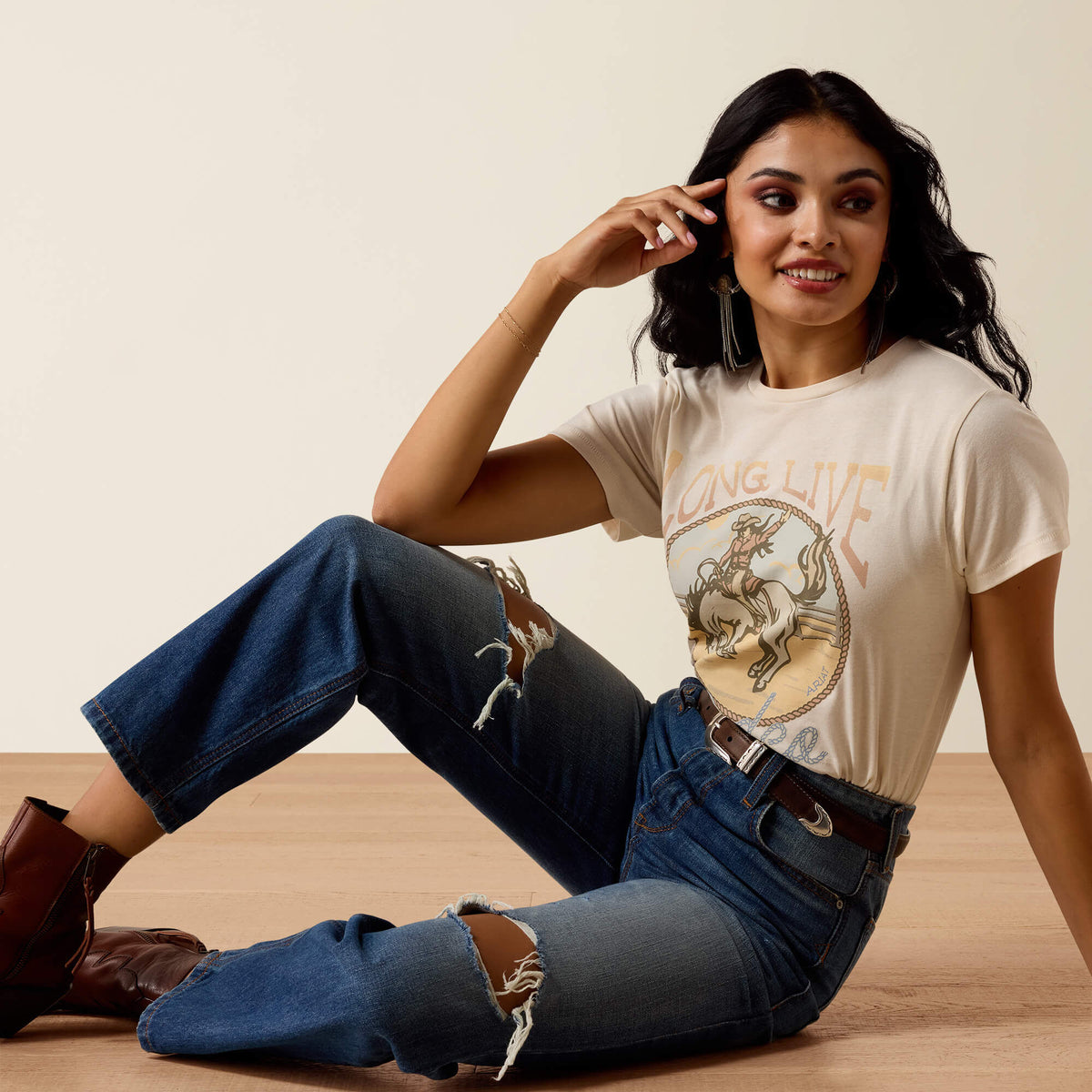 Ultra High Rise Relaxed Tomboy Straight Leg Jeans - Ariat Exclusive