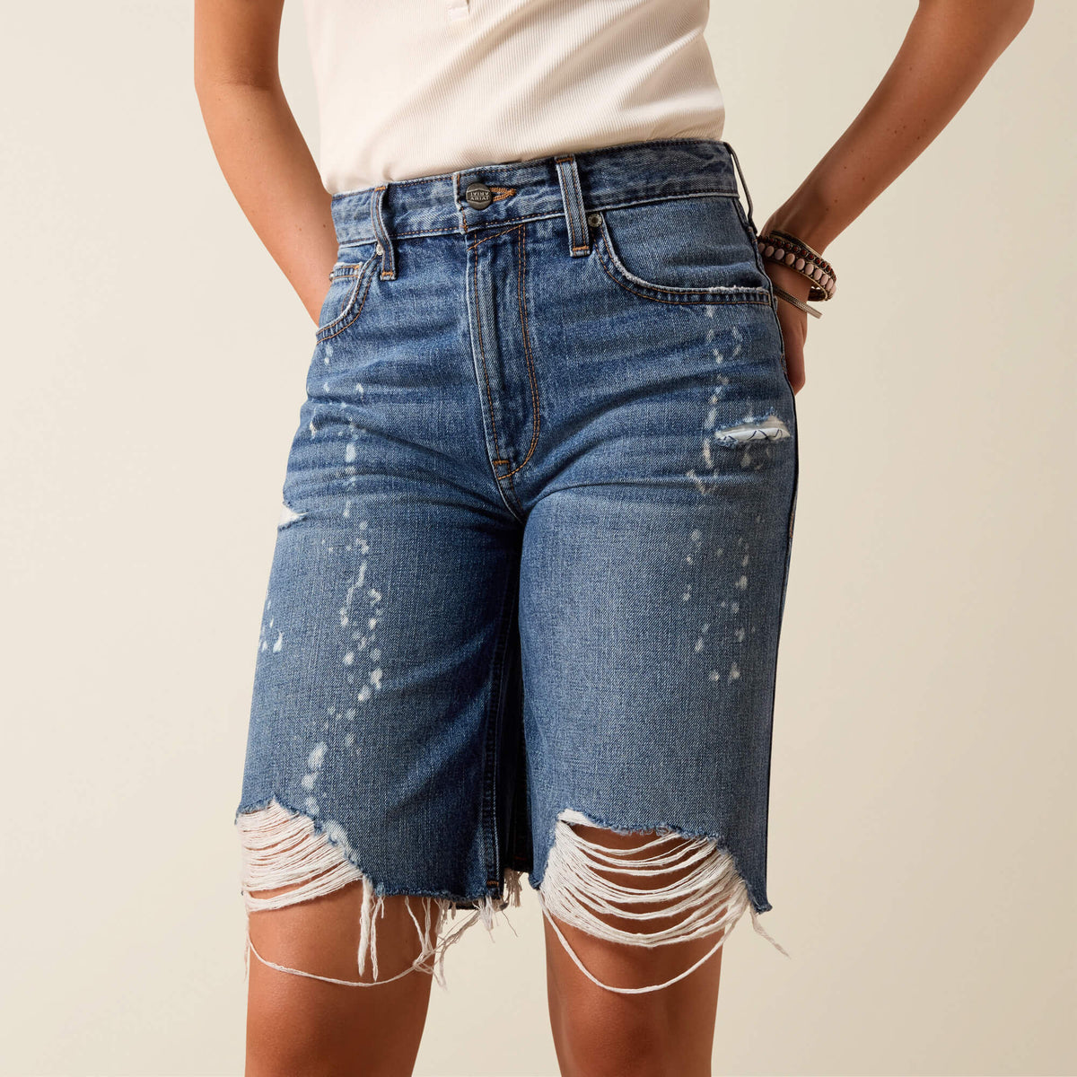 Ultra High Rise Relaxed Tomboy 10" Shorts - Ariat Essential