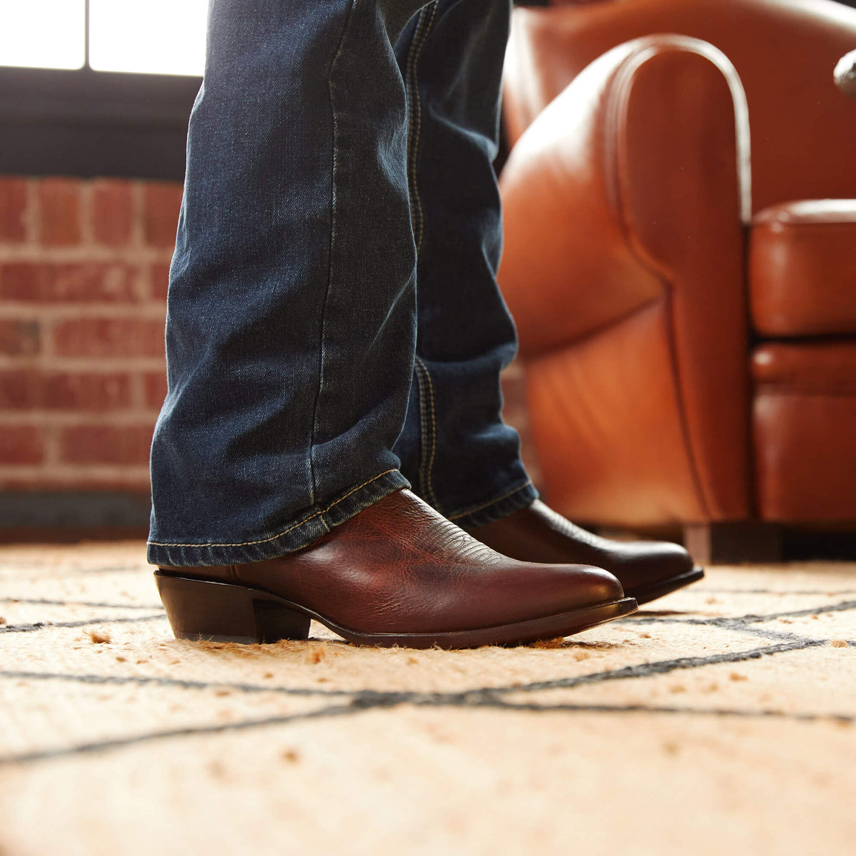 Bench Made James Western Boot - Ariat Featured
