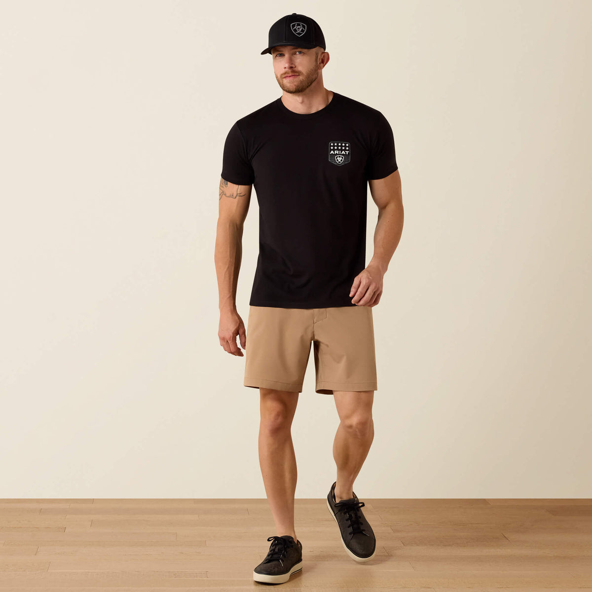 Ariat Stripe Patriotic Badge T-Shirt - Ariat Classic