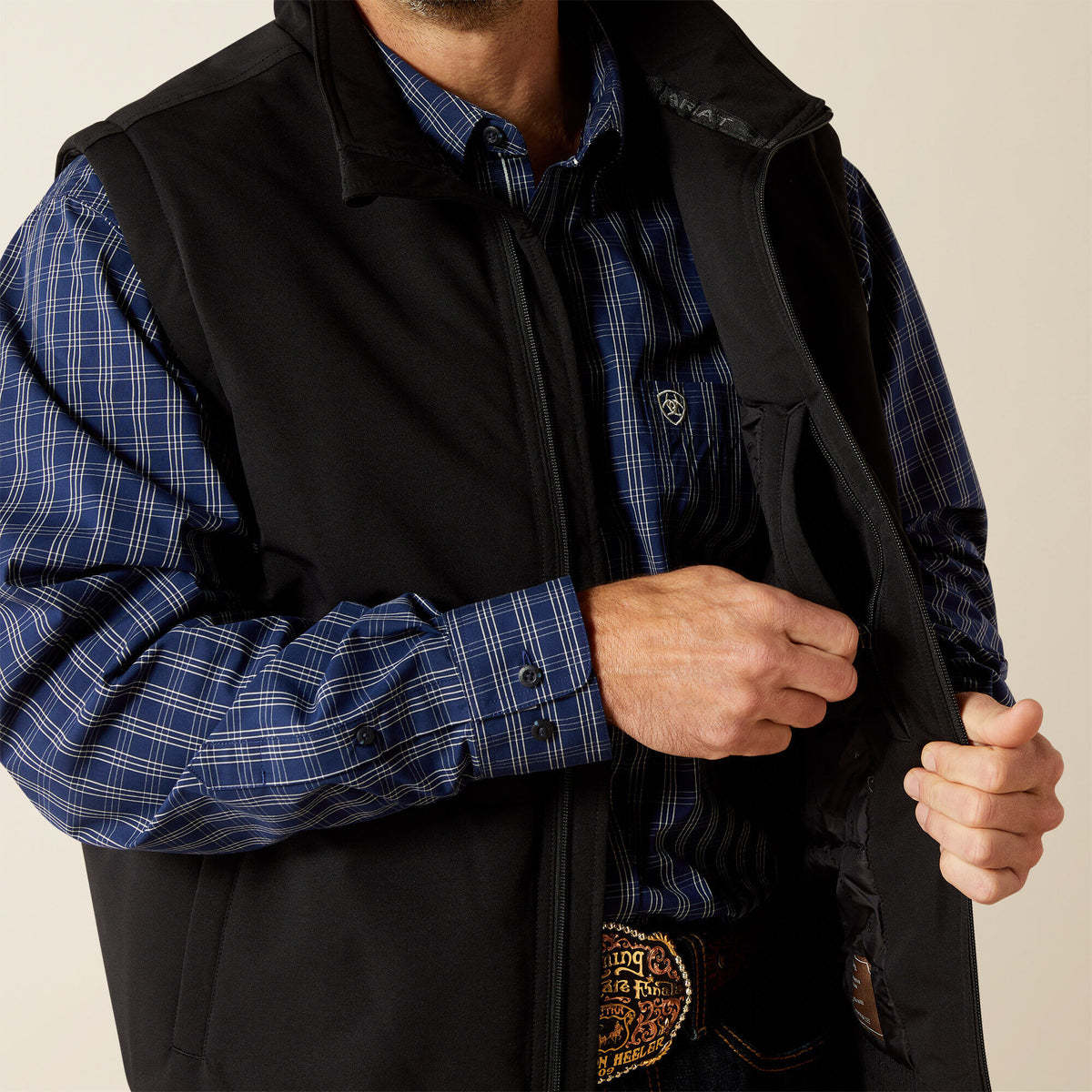 Field Insulated Vest - Ariat Trusted