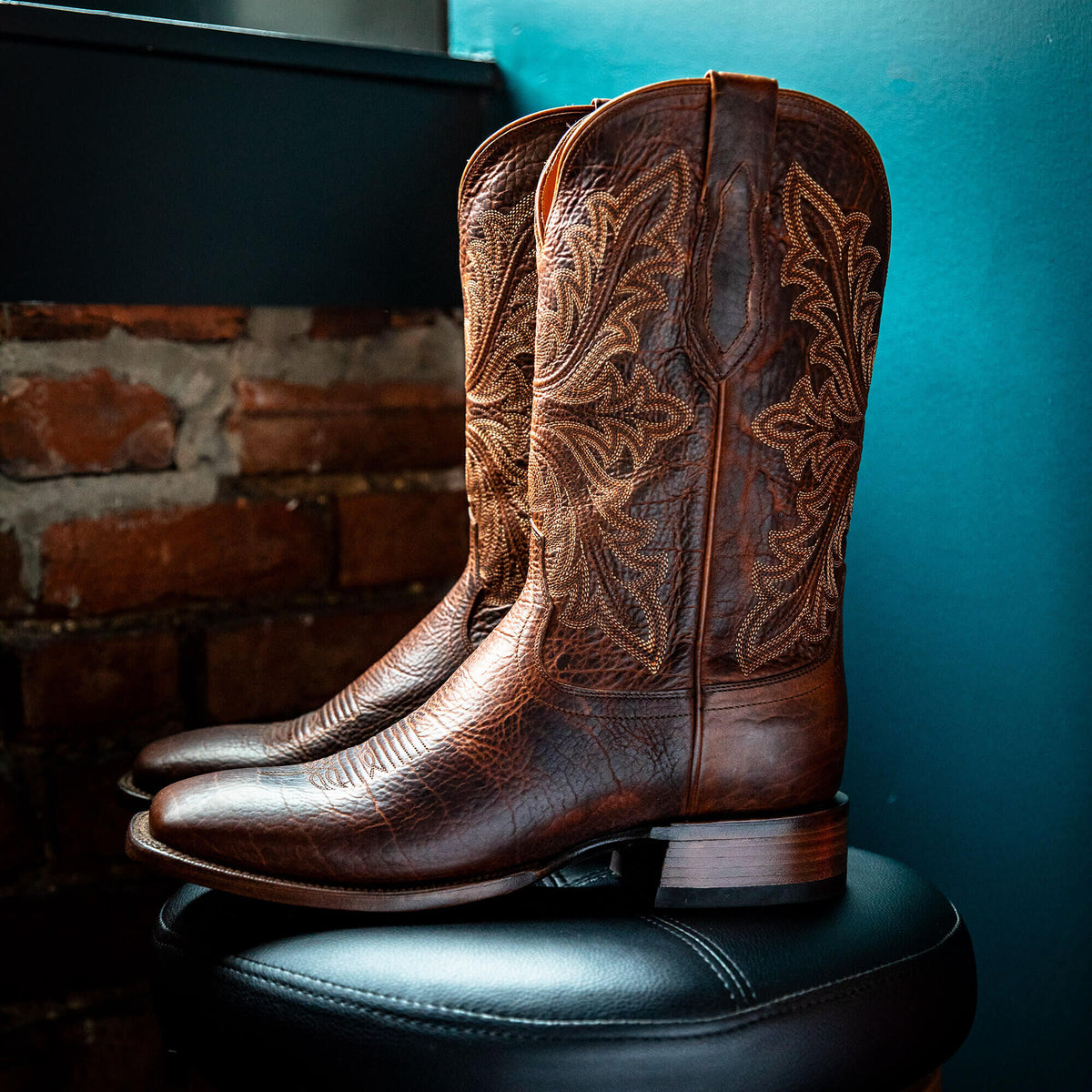 Bench Made Bassett Cowboy Boot - Ariat New