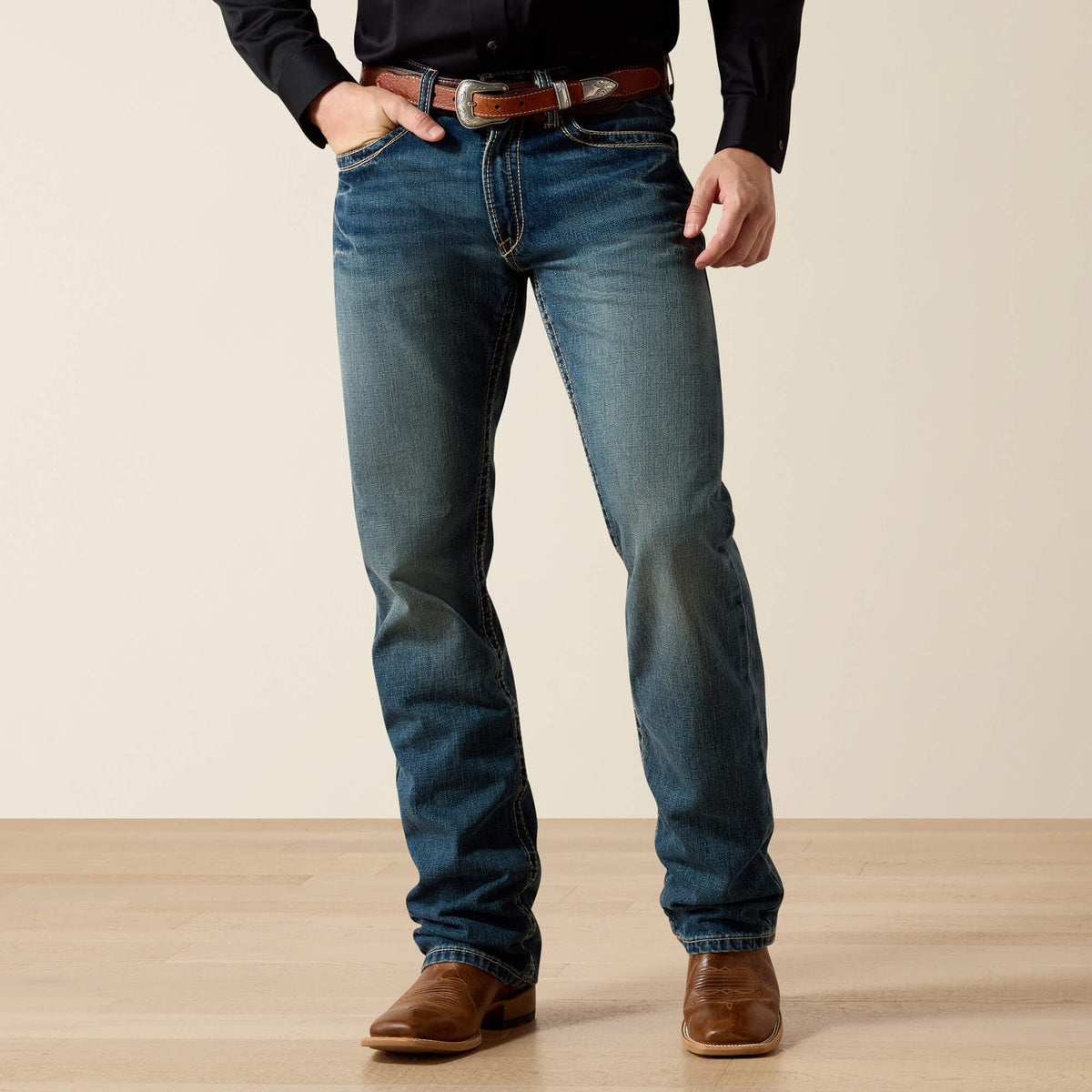 M5 Straight Boundary Straight Leg Jeans - Ariat Exclusive