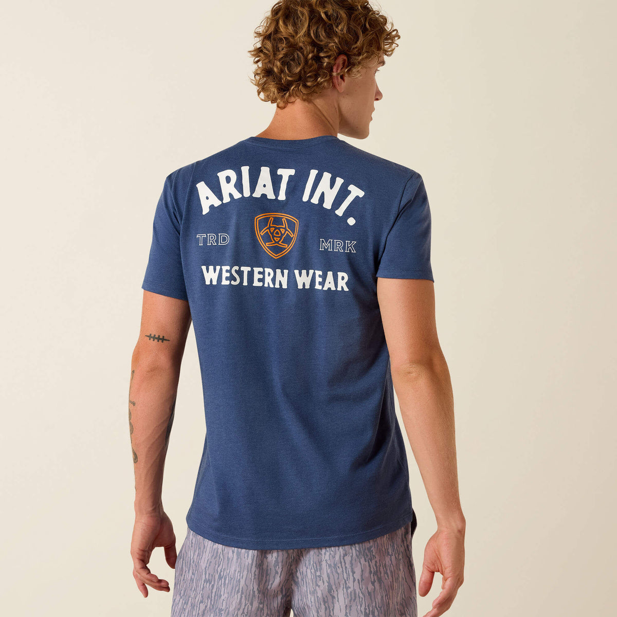 Ariat Outline Shop T-Shirt - Ariat Special Offer
