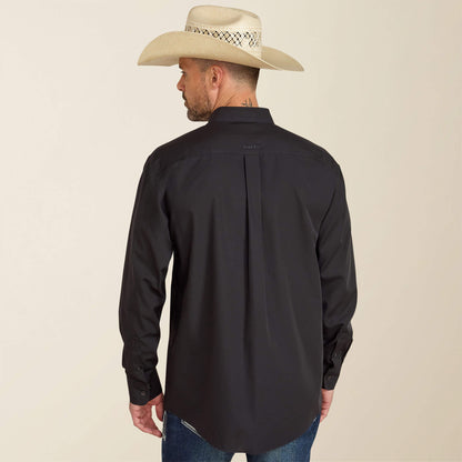 Wrinkle Free Solid Classic Fit Shirt - Ariat Best Seller
