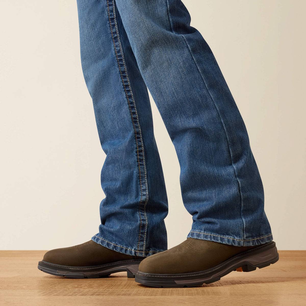 FR M4 Relaxed Basic Boot Cut Jean - Ariat New
