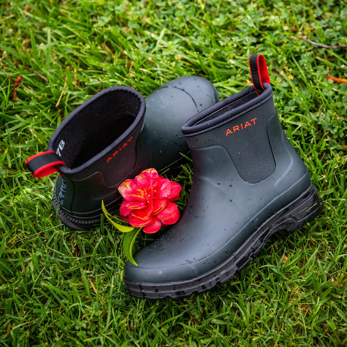 Kelmarsh Shortie Rubber Boot - Ariat Best Seller