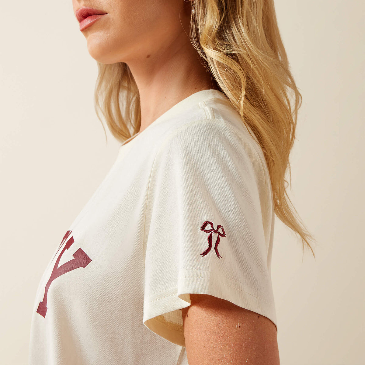 Collegiate Howdy T-Shirt - Ariat Deals