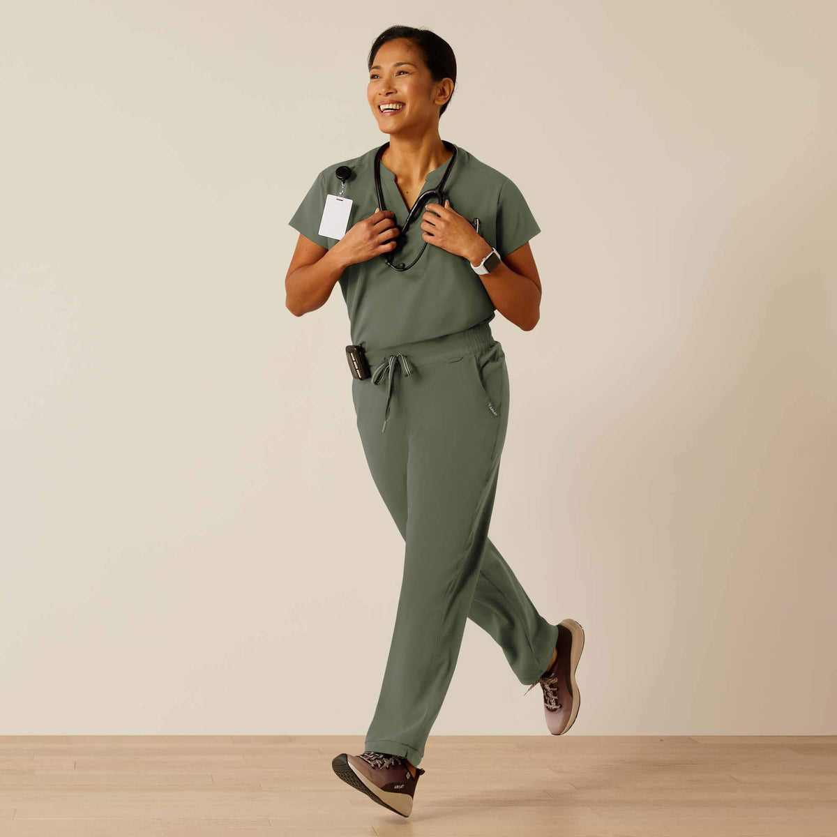 Nightingale Utility Stretch Scrub Pant - Ariat Essential