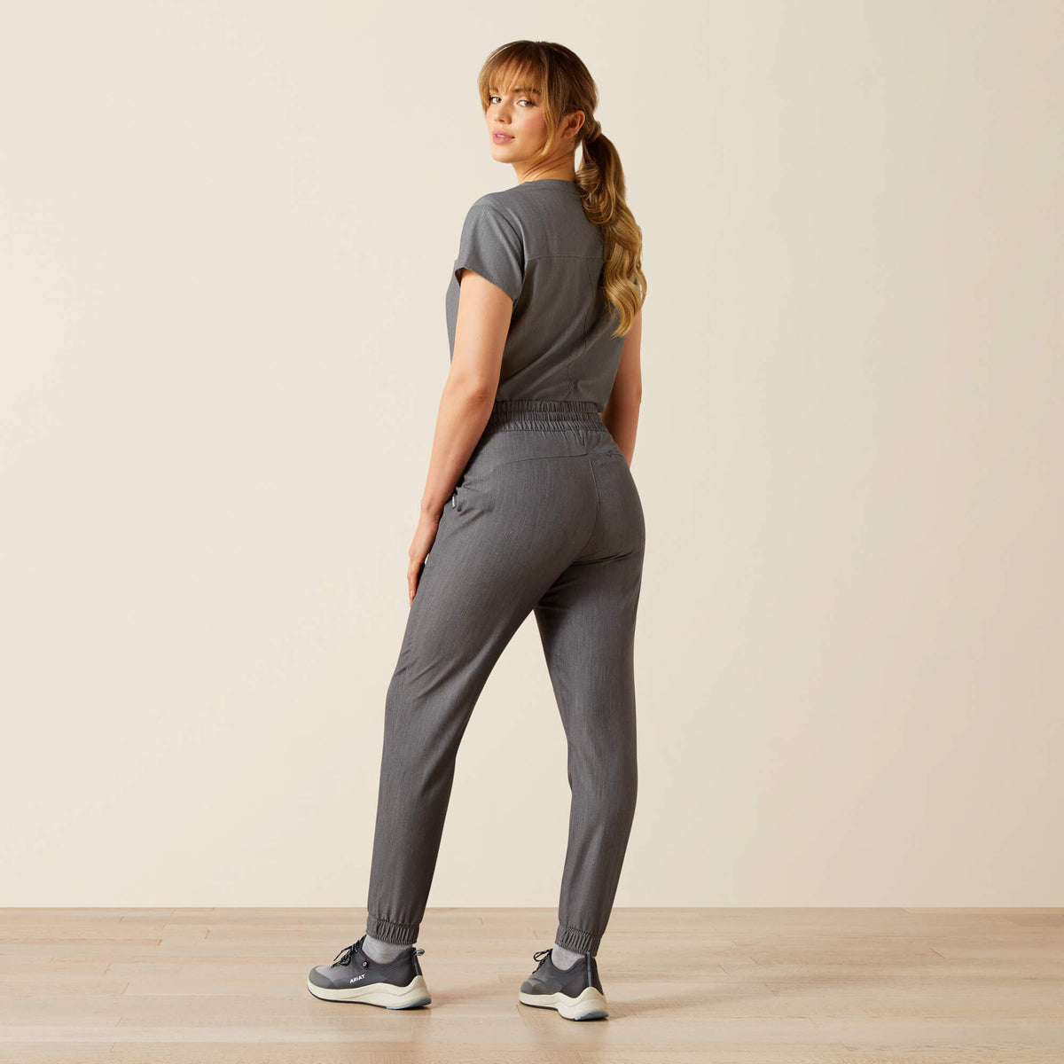 Blackwell Cargo Stretch Jogger Scrub Pant - Ariat Quality