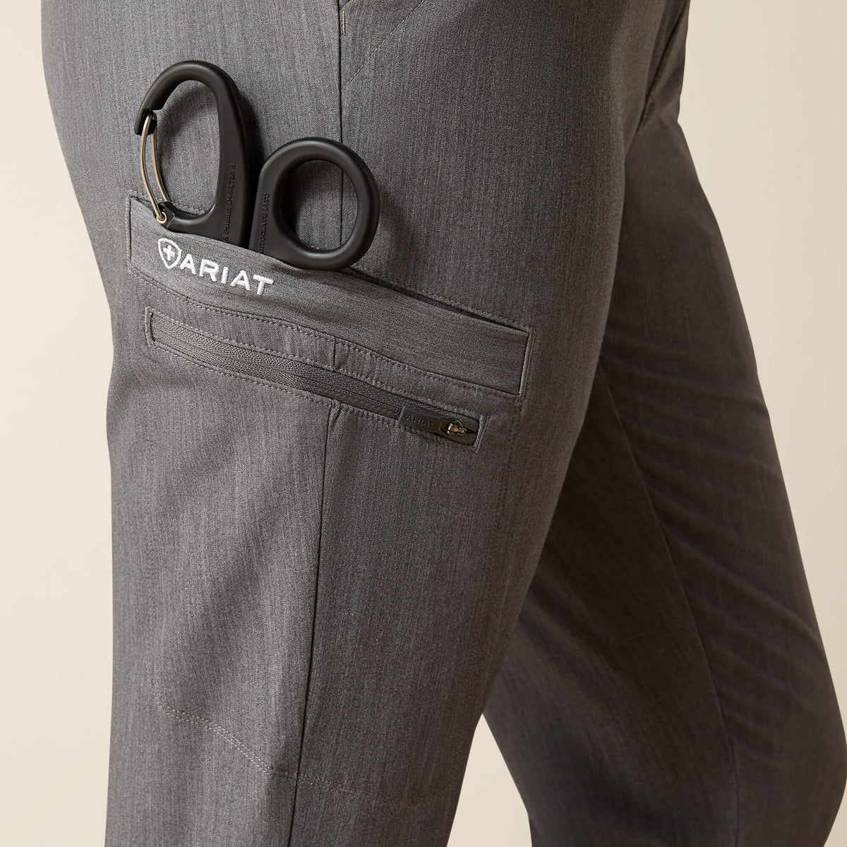 Blackwell Cargo Stretch Jogger Scrub Pant - Ariat Quality