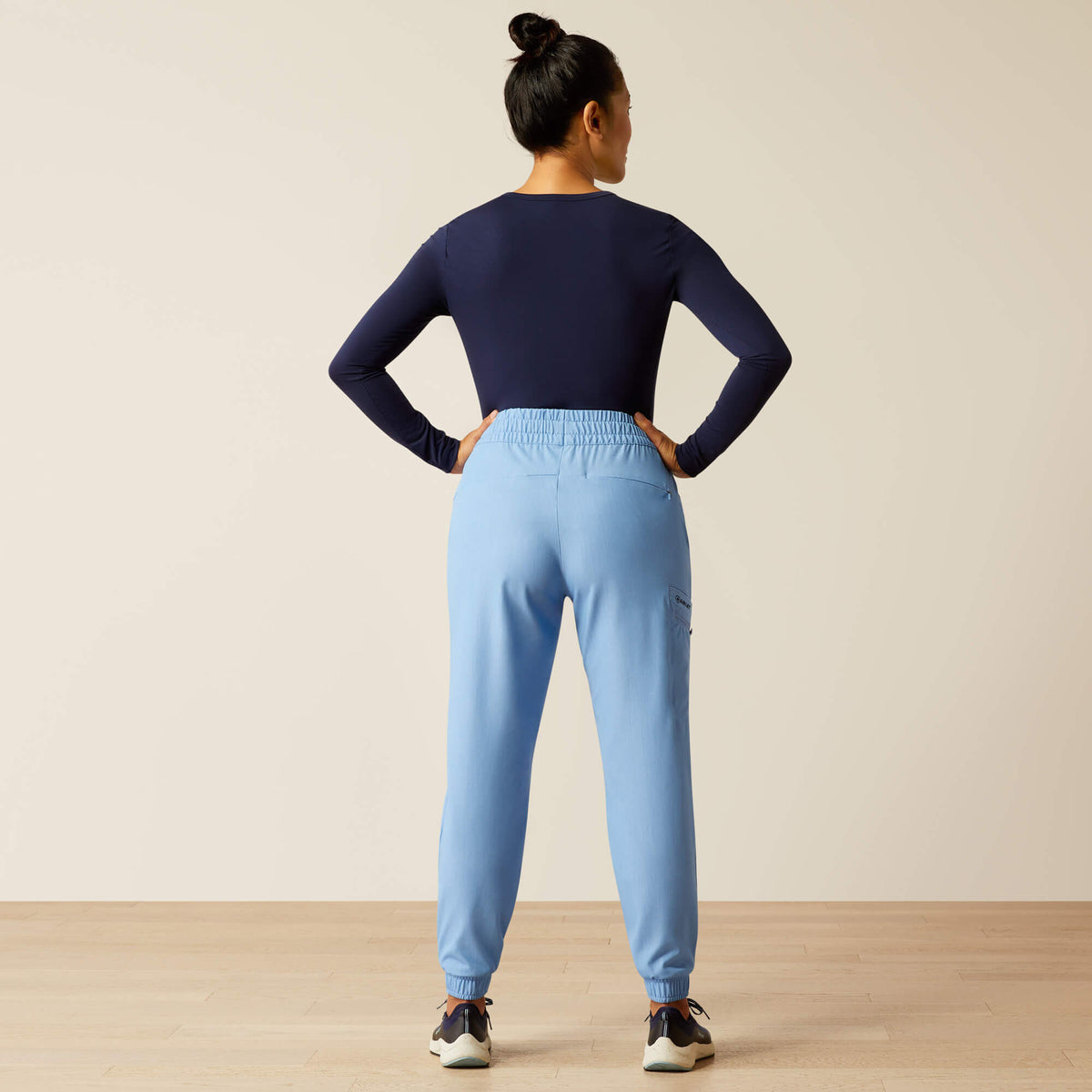 Blackwell Cargo Stretch Jogger Scrub Pant - Ariat Deals