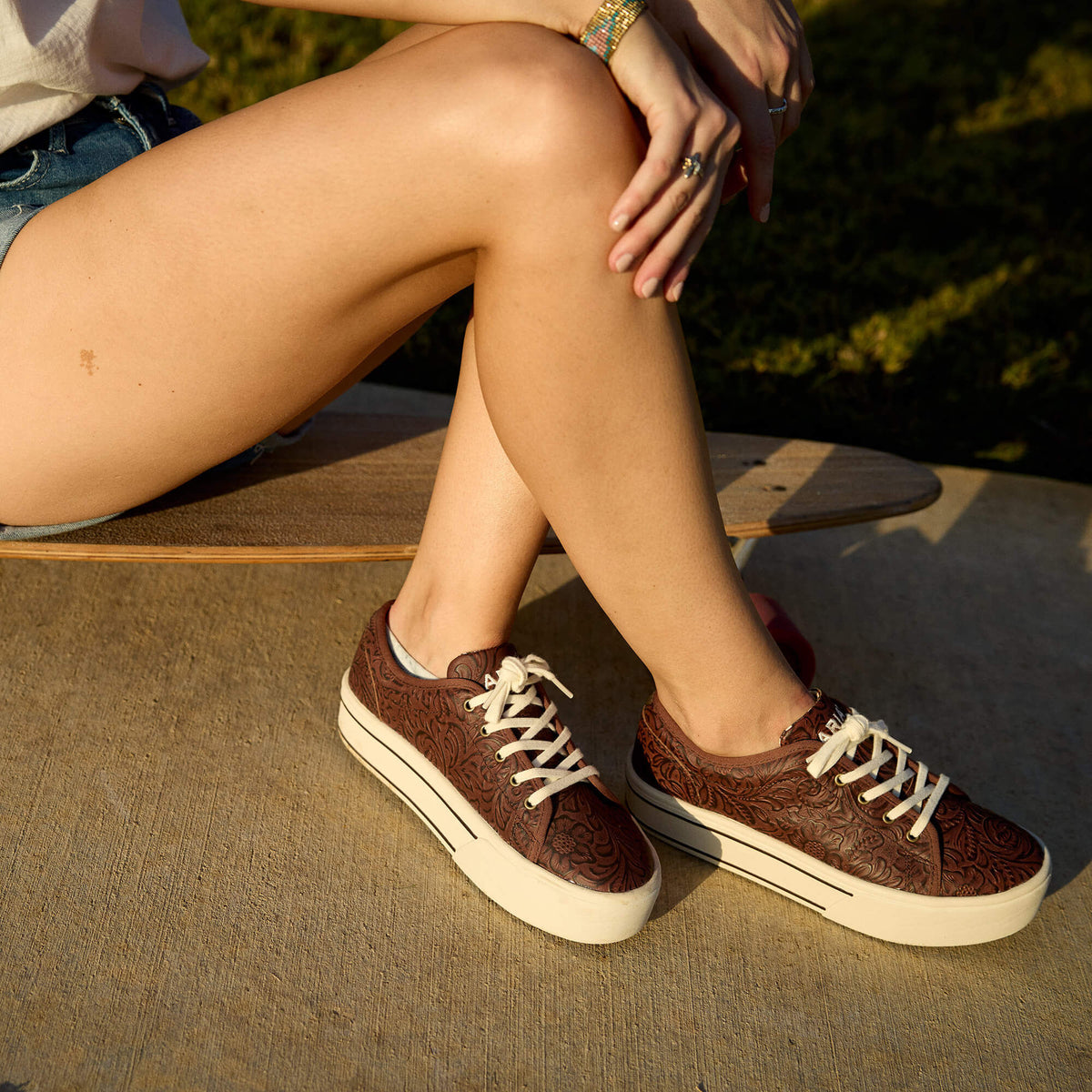 Skylar Shoe - Ariat Trending