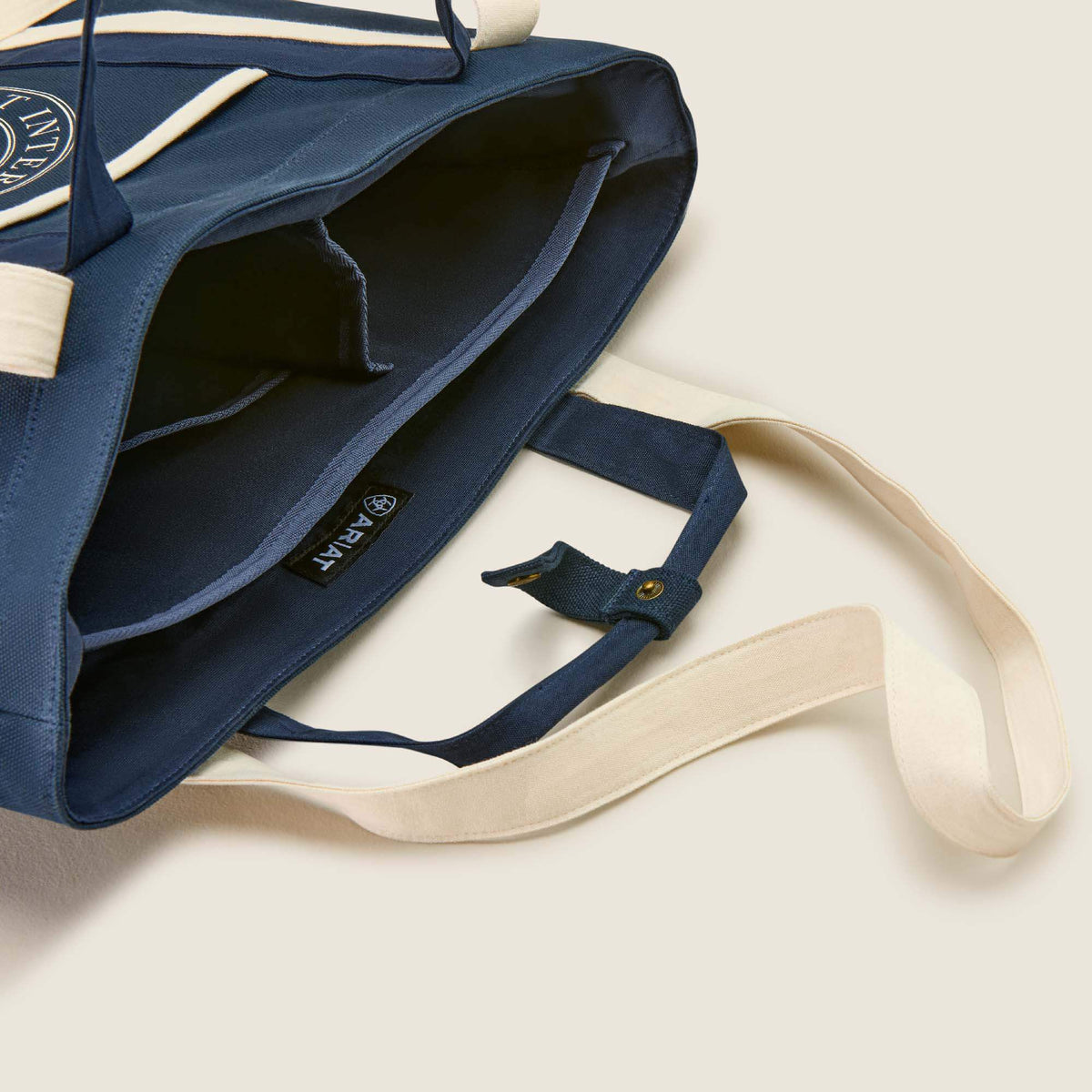 Collegiate Tote - Ariat Classic