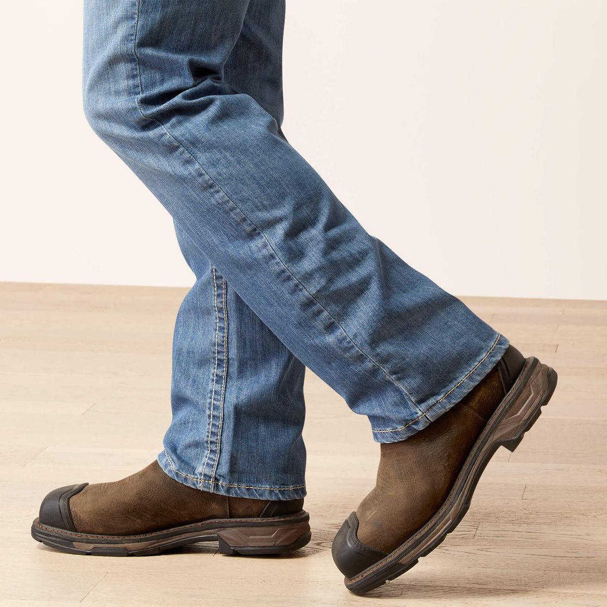 FR M5 Straight DuraStretch DuraLight Owens Straight Jean - Ariat Top Pick
