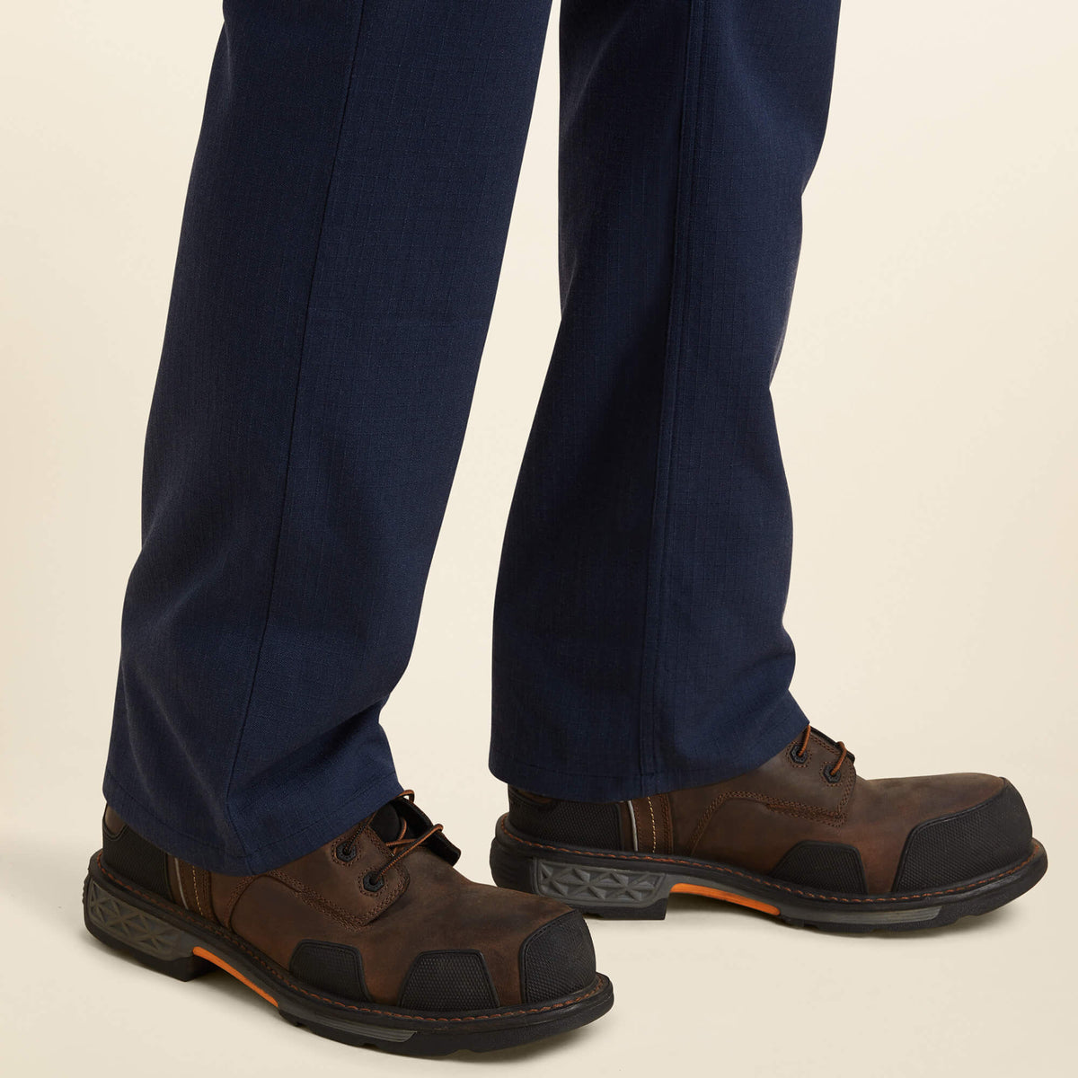 FR M4 Relaxed Crossfire Straight Pant - Ariat Quality
