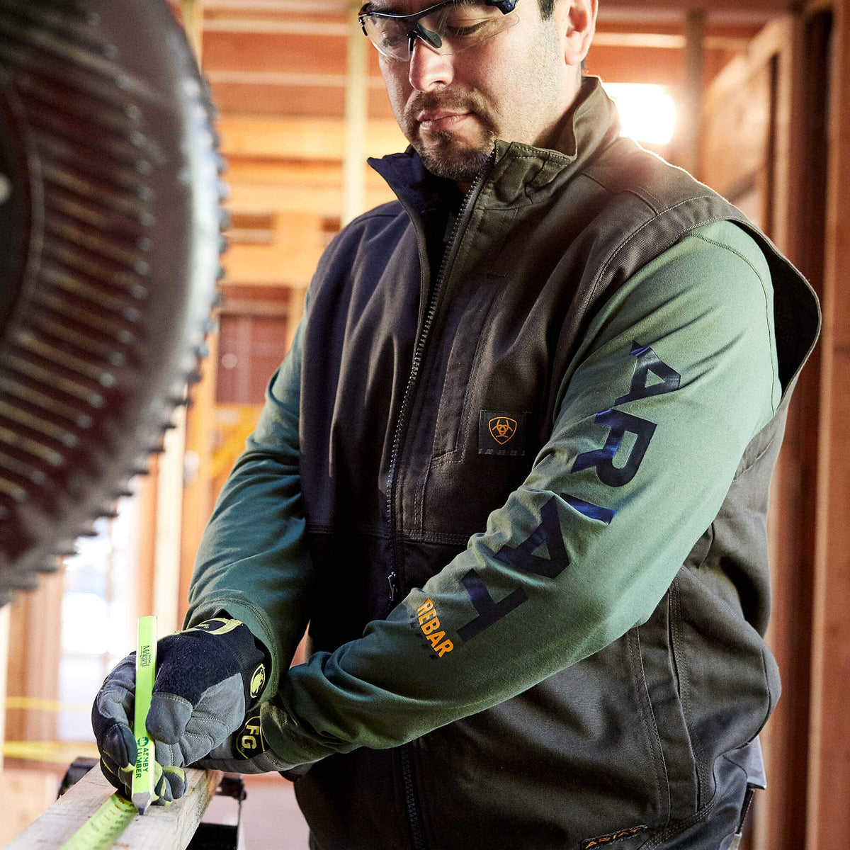 Rebar DuraCanvas Vest - Ariat Featured