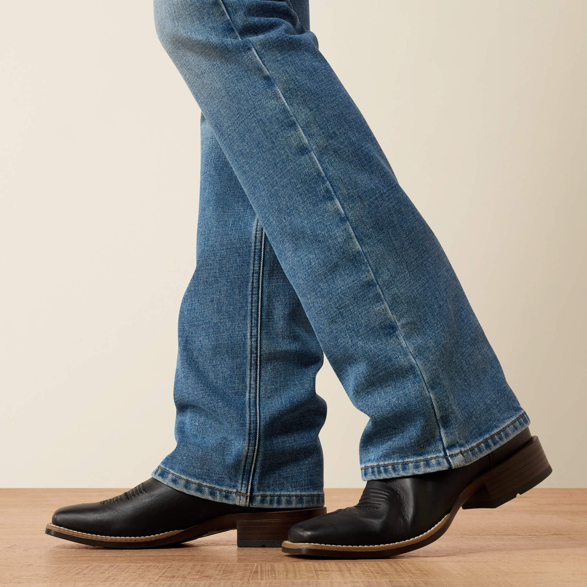 Perfect Rise Acclimatize Nayelli Boot Cut Jean - Ariat Latest