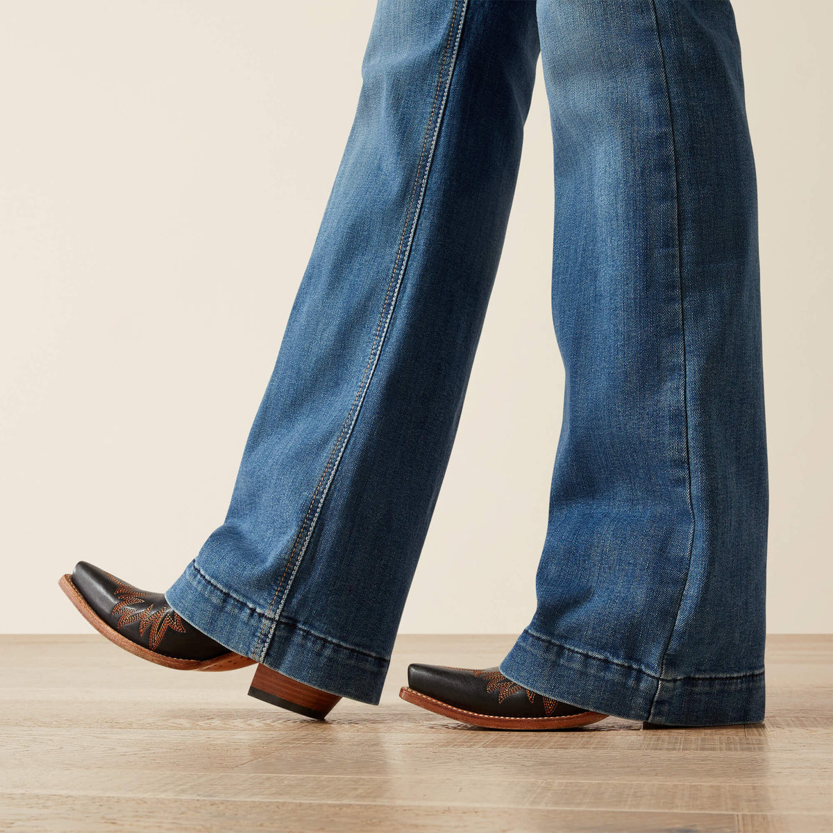 Perfect Rise Isabelle Wide Trouser Jeans - Ariat Recommended