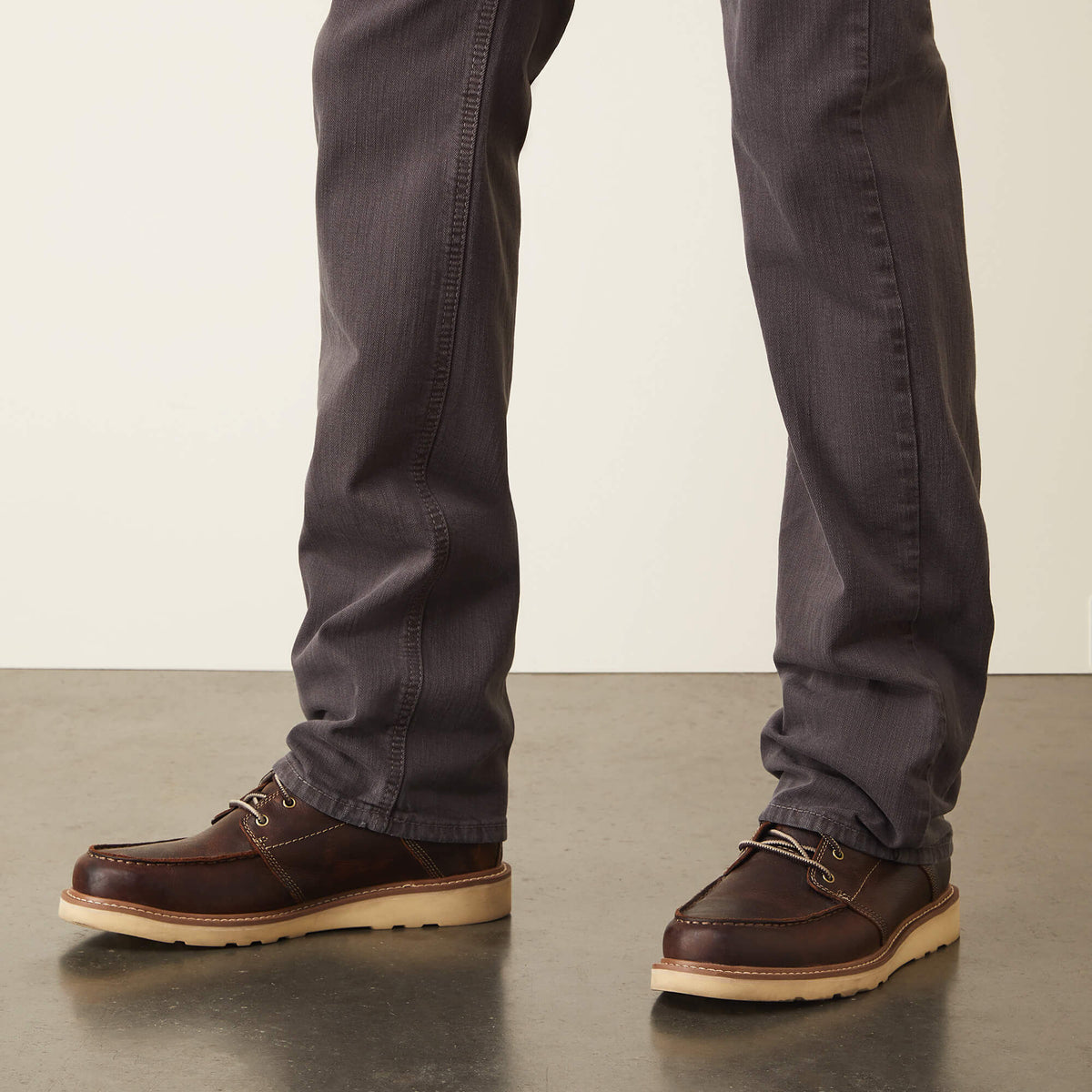 M7 Grizzly Straight Jean - Ariat Essential