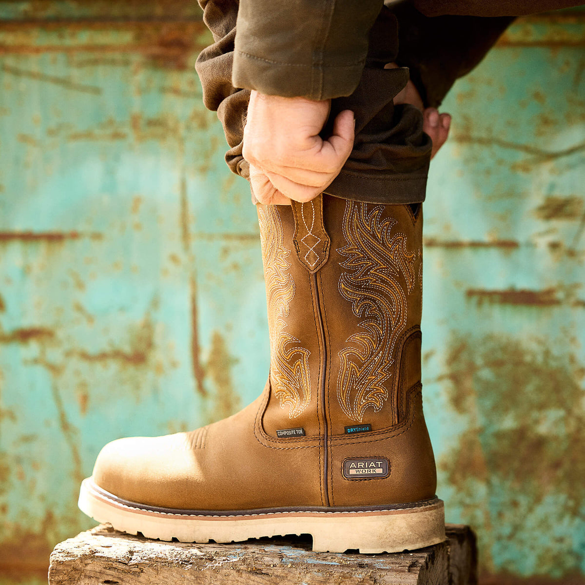 Activator Argo Waterproof Round Toe Composite Toe Work Boot - Ariat New