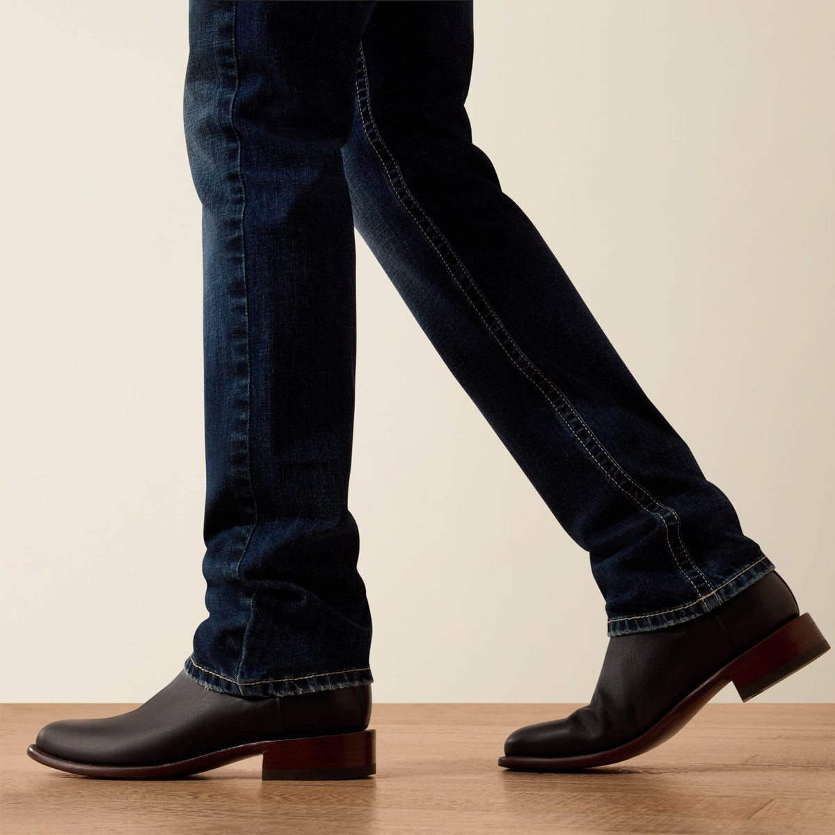 M8 Modern Carlington Slim Straight Leg Jeans - Ariat Discount