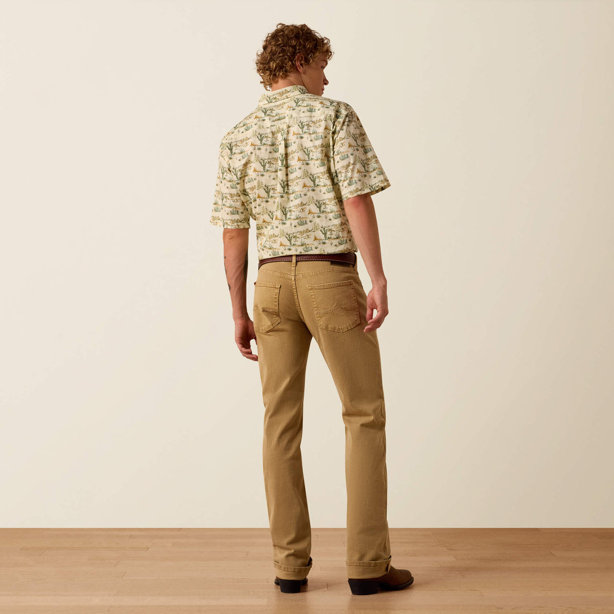 M5 Straight Oliver Straight Leg Jeans - Ariat Discount