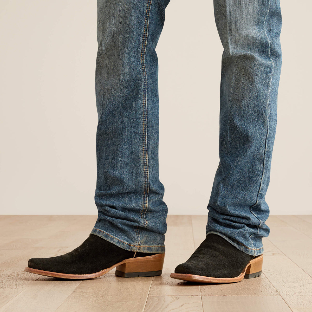 M5 Straight Pro Series Ray Straight Leg Jeans - Ariat Customer Favorite