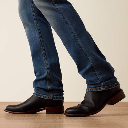 M8 Modern Crosby Straight Leg Jeans - Ariat Deals