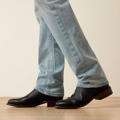 M8 Modern Hank Slim Straight Leg Jeans - Ariat Classic