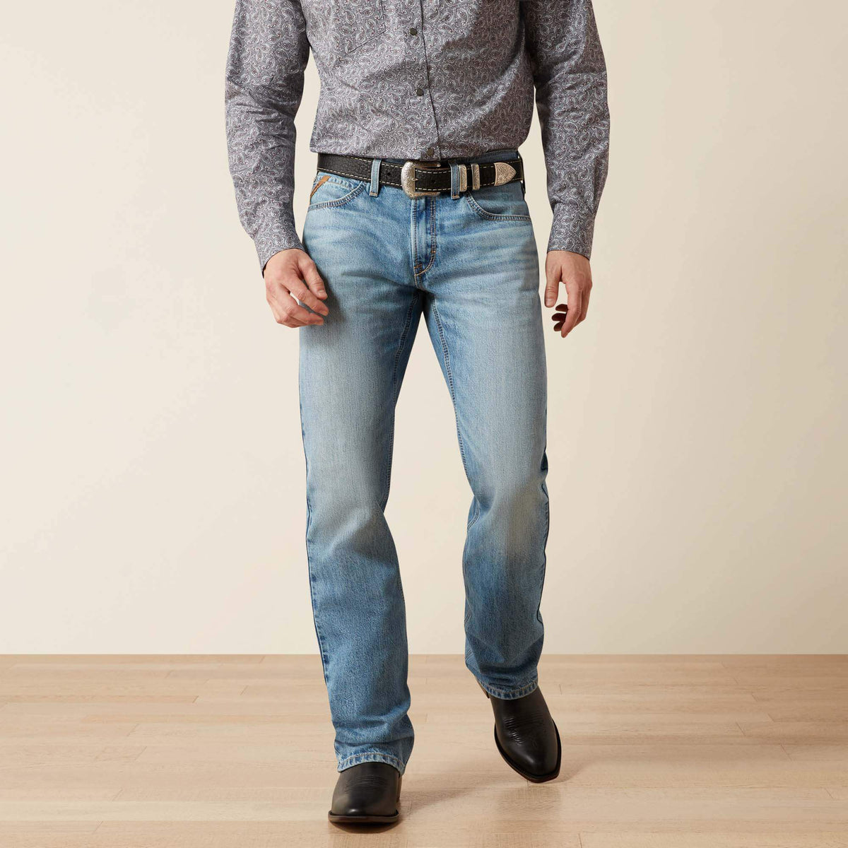 M5 Straight Gilroy Straight Leg Jean - Ariat Essential