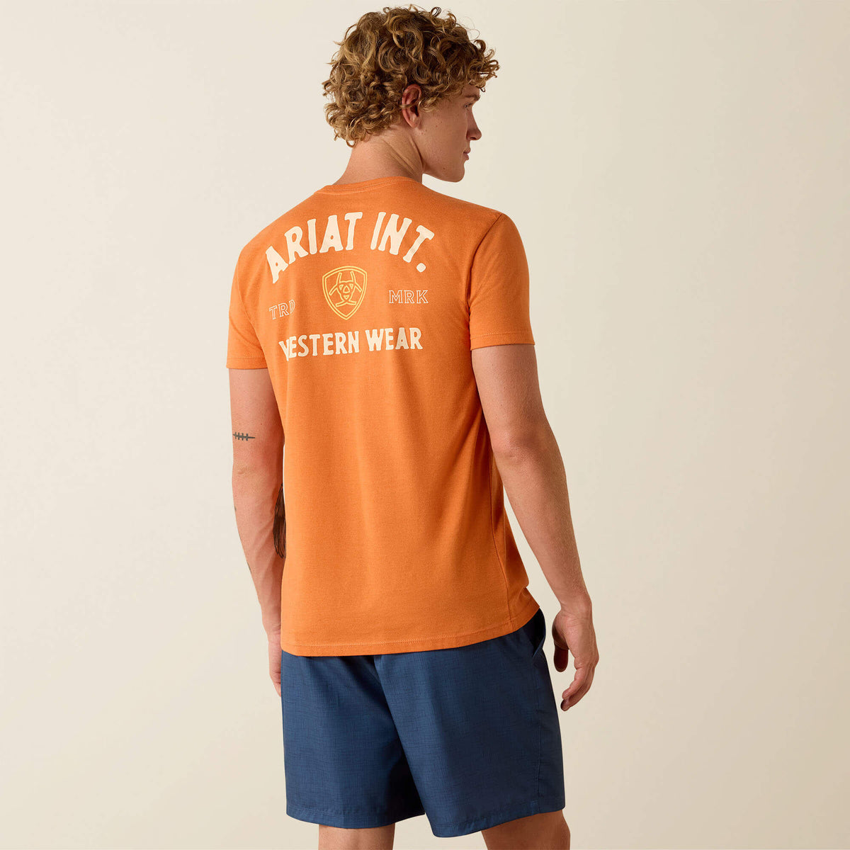Ariat Outline Shop T-Shirt - Ariat Smart Buy