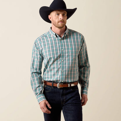 Wrinkle Free Wolfe Classic Fit Shirt - Ariat Smart Buy