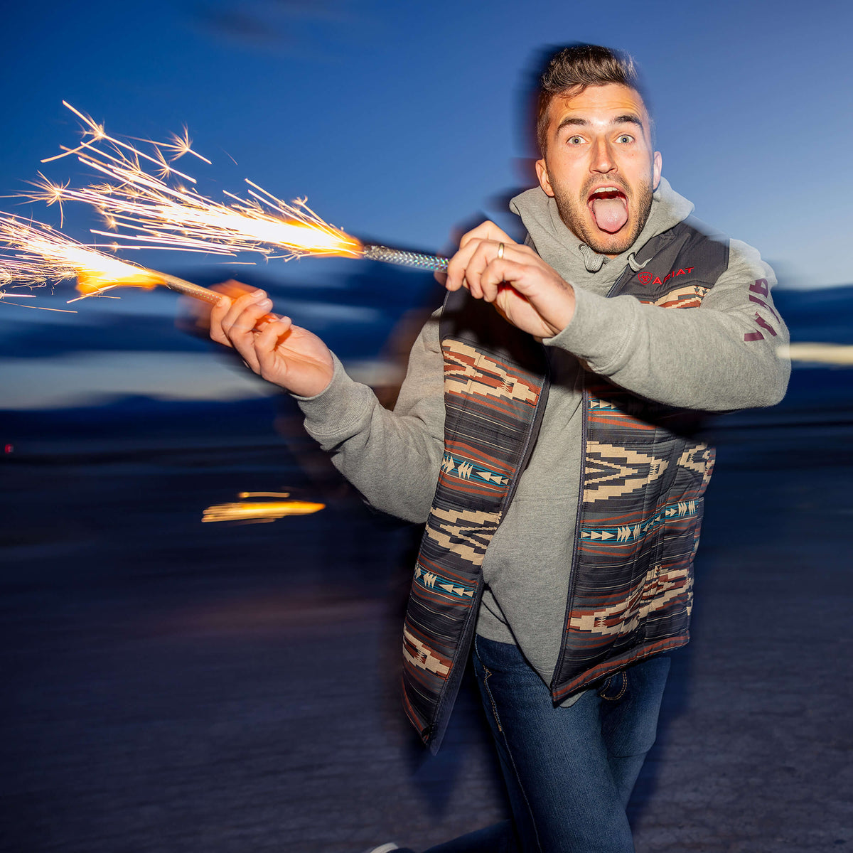 Crius Insulated Vest - Ariat Featured