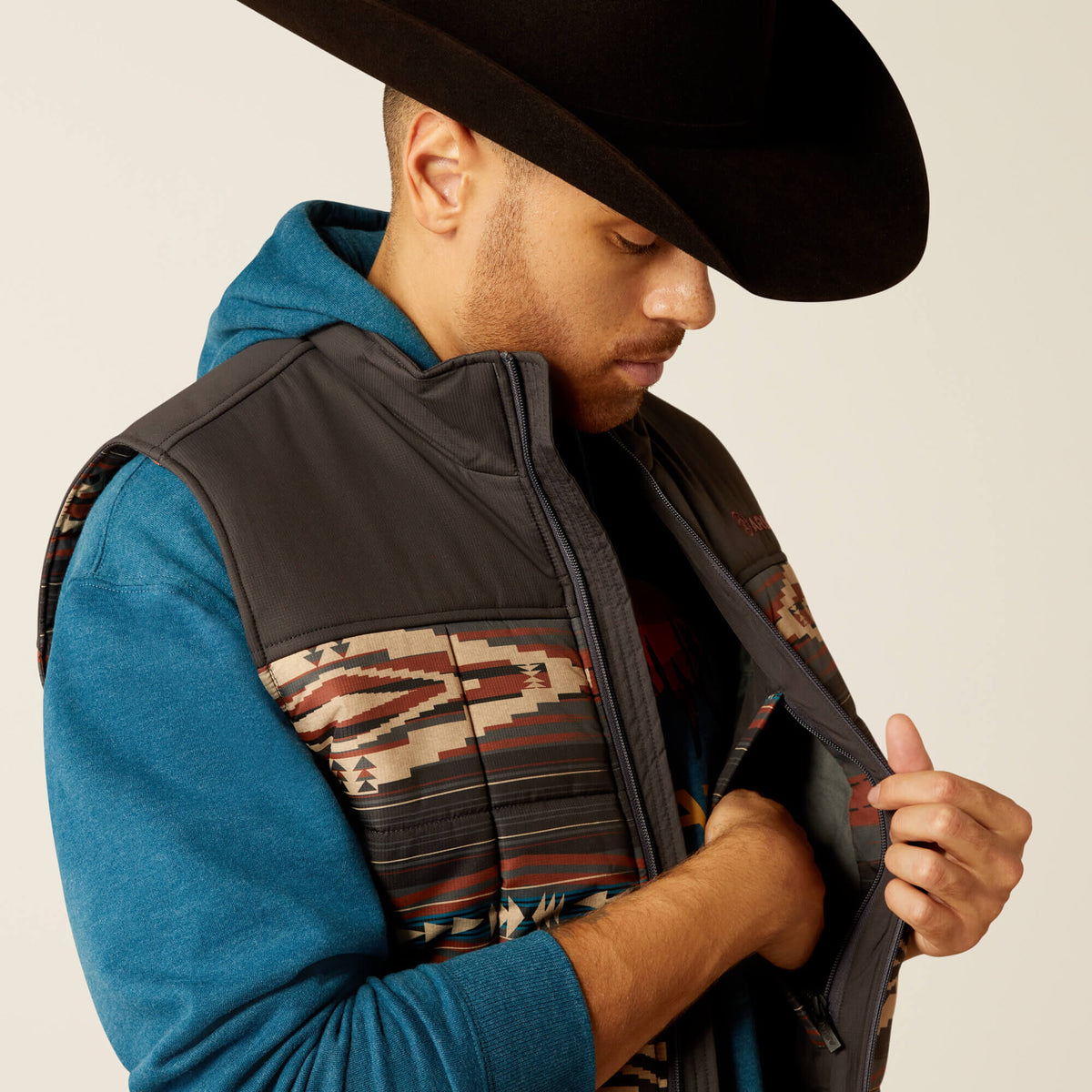 Crius Insulated Vest - Ariat Featured