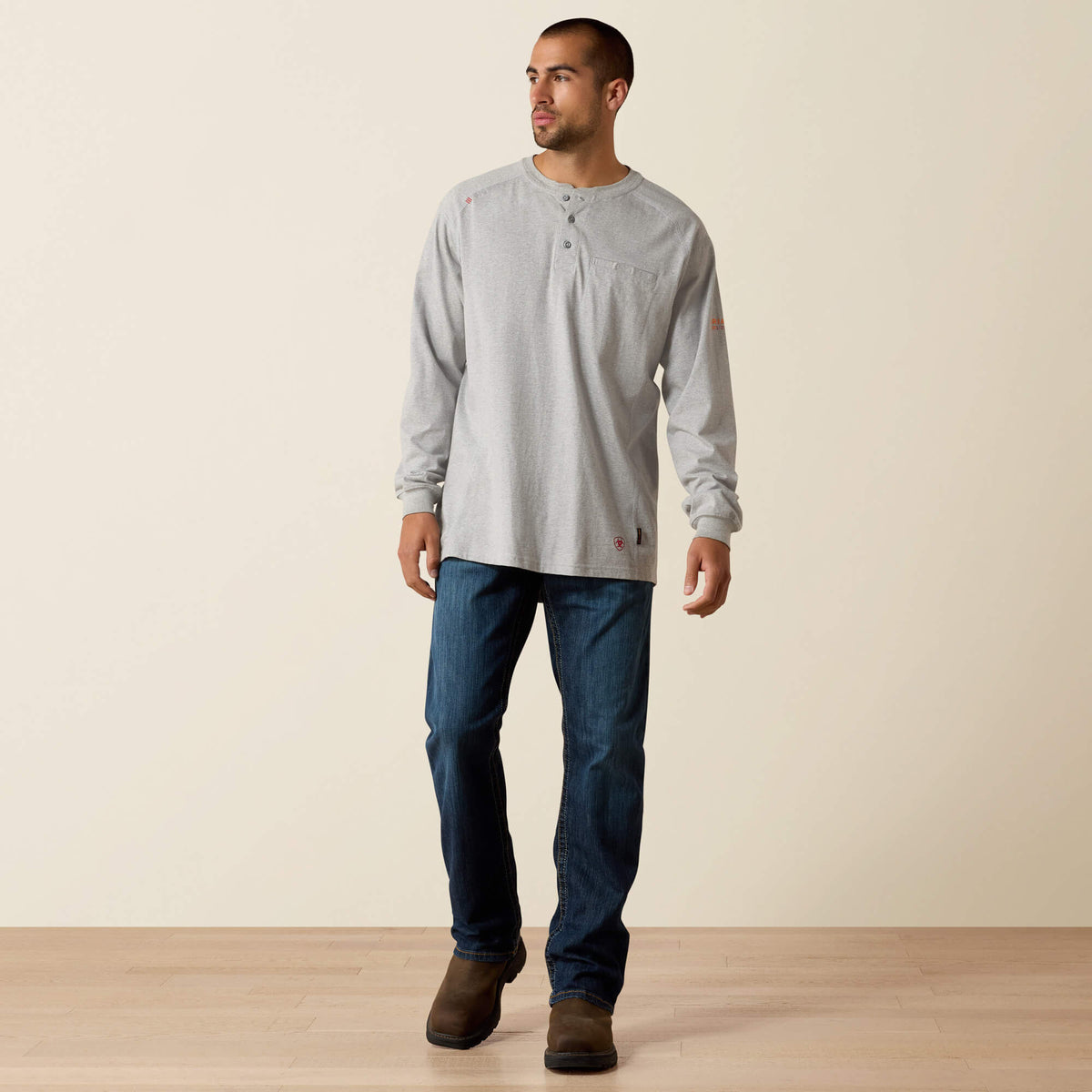 FR Air Henley - Ariat Smart Buy