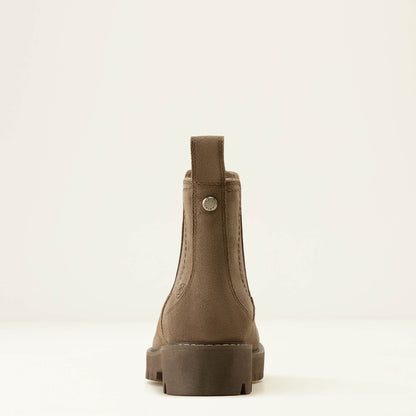 Wexford Lug Chelsea Boot - Ariat Value