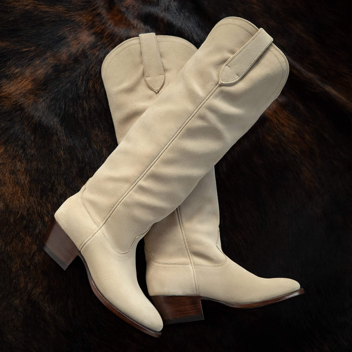 Bench Made Chaney Almond Toe Western Boot - Ariat Latest
