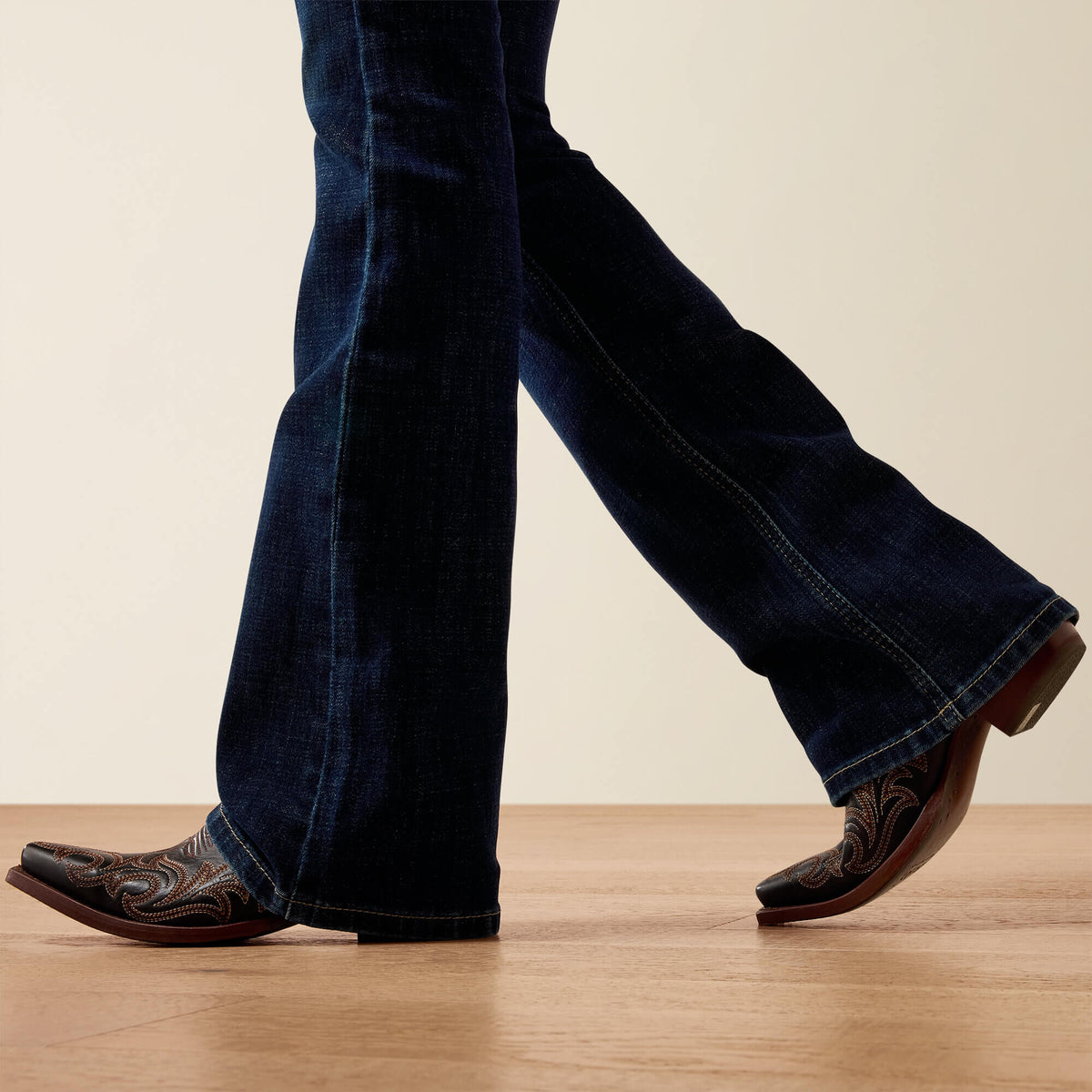Perfect Rise Celia Boot Cut Jeans - Ariat Discount