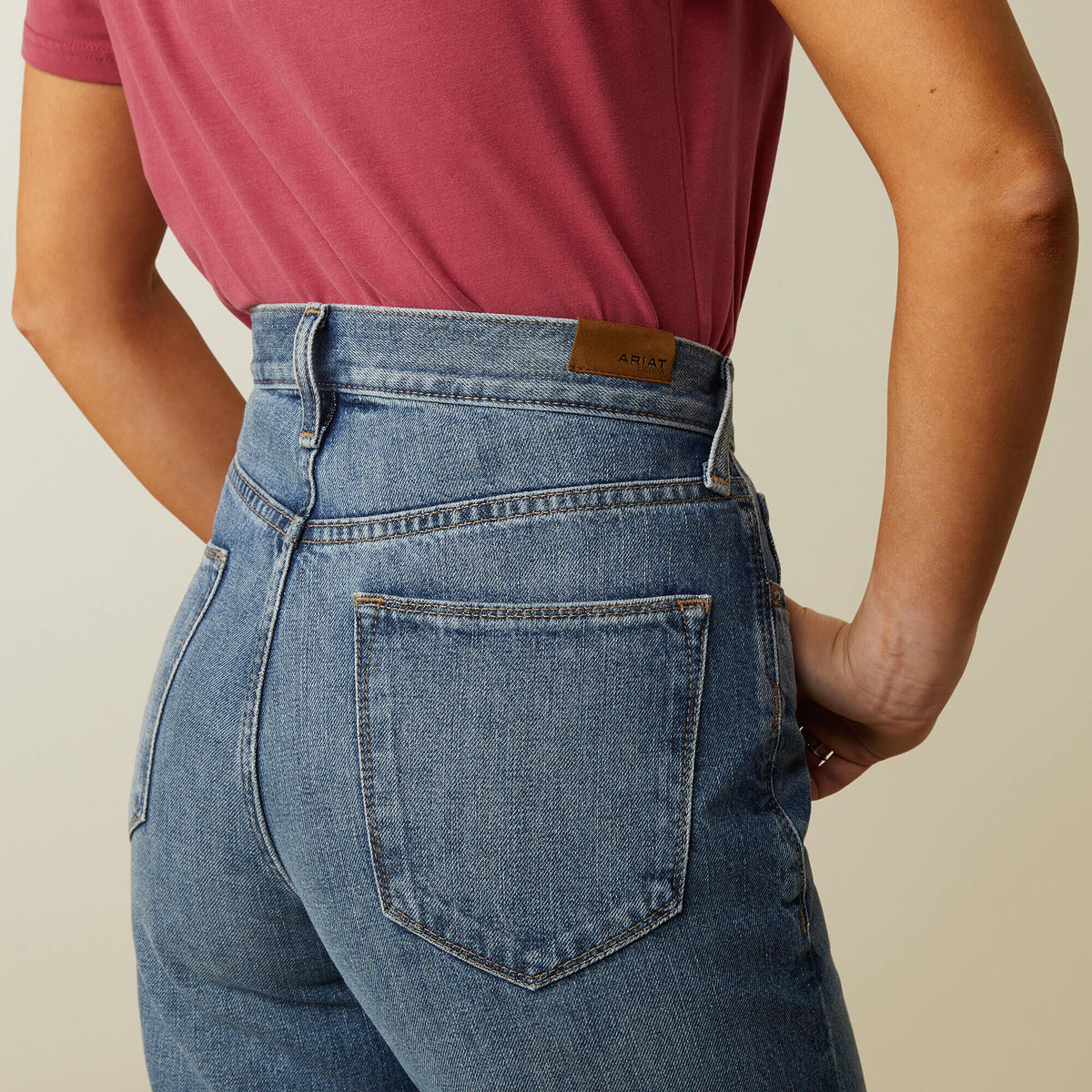 Ultra High Rise Tomboy Wide Jean - Ariat New
