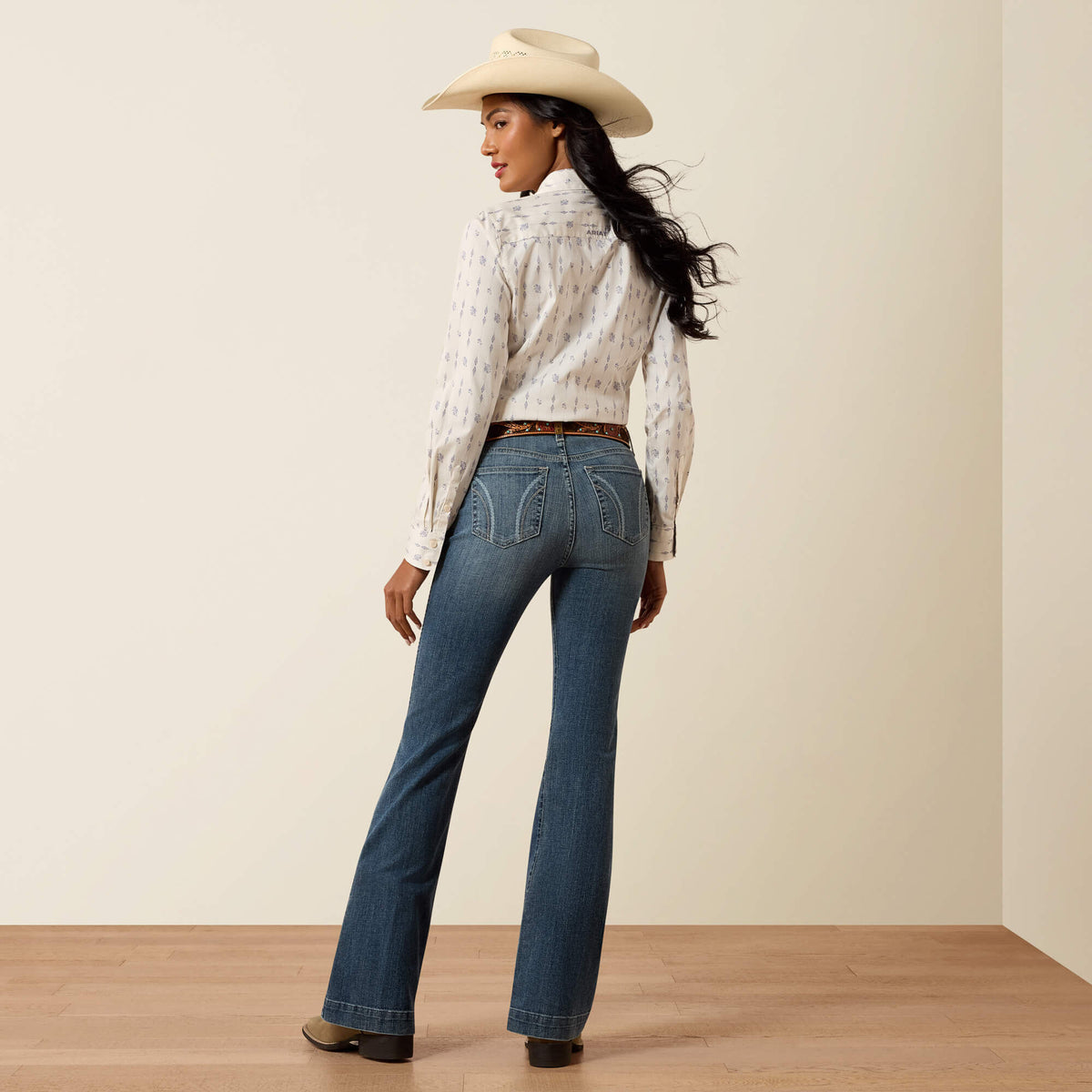 High Rise Vera Slim Trouser Jeans - Ariat Everyday