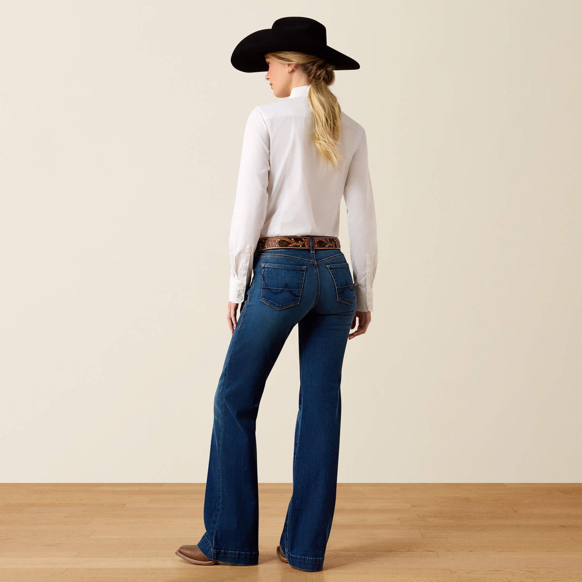 Mid Rise Kelsea Trouser Jeans - Ariat Essential