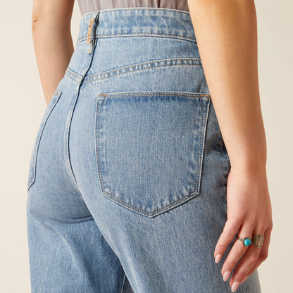 Ultra High Rise Tomboy Straight Leg Jeans - Ariat Sale
