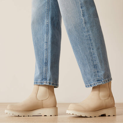 Ultra High Rise Tomboy Straight Leg Jeans - Ariat Sale