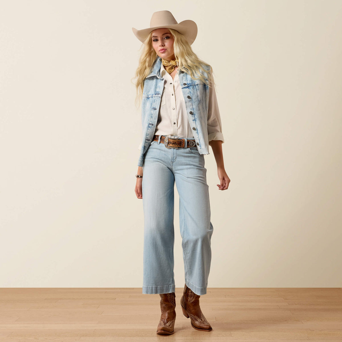 Perfect Rise Clare Wide Leg Crop Jeans - Ariat Best Price