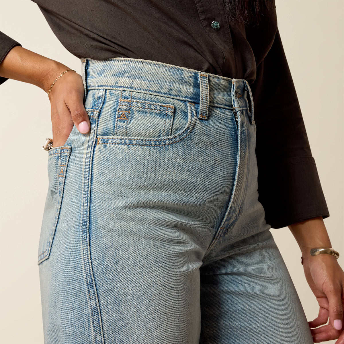 Ultra High Rise Jazmine Barrel Jeans - Ariat Top Pick