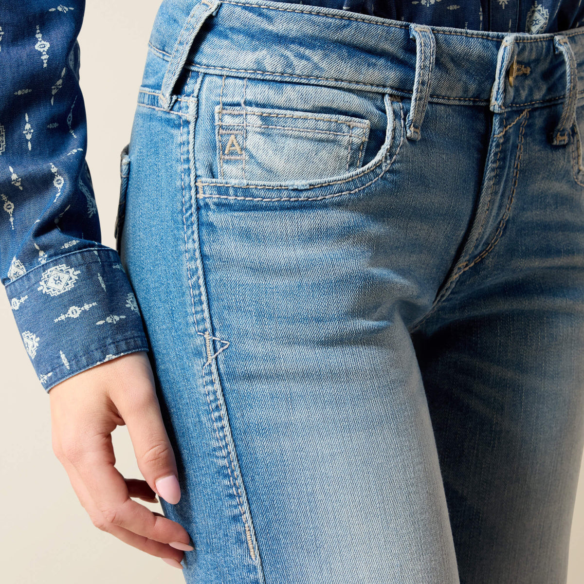 Mid Rise Clara Trouser Jeans - Ariat Classic