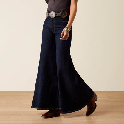 Ultra High Rise Jazmine Super Wide Jeans - Ariat Featured